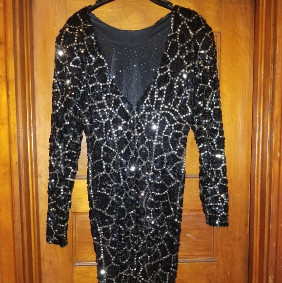 Sequins Dress - Picture 2 of 3
